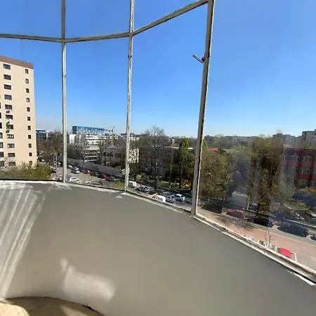 Le Garcon De Adi-cosy,quiet,spatious *