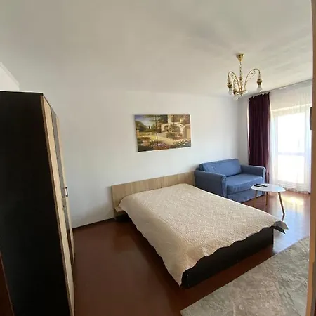 Апартаменти Le Garcon De Adi-cosy,quiet,spatious